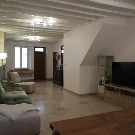 L'aventurine 콜롱베-레-두-에글리즈